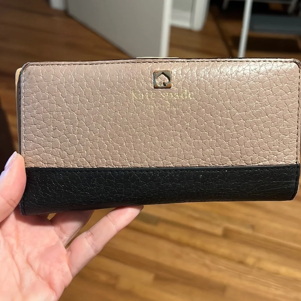 Kate Spade Staci Large Slim Bifold Wallet